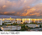 Грозовой фронт на закате над Солнцевом (2007 год). Стоковое фото, фотограф ДЕНЩИКОВ Александр Витальевич / Фотобанк Лори