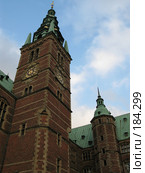 Зеландия. Старинный замок. Башня с часами. (2008 год). Стоковое фото, фотограф Георгий Ильин / Фотобанк Лори