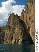 Вид с моря на отвесные скалы Карадага (2006 год). Стоковое фото, фотограф Олег Титов / Фотобанк Лори