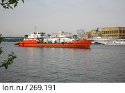 Заправщик "ГНТ-451" (2008 год). Редакционное фото, фотограф Игорь Веснинов / Фотобанк Лори