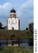 Церковь Покрова на Нерли (2007 год). Редакционное фото, фотограф Ярослава Синицына / Фотобанк Лори