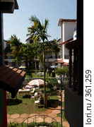 Гестхаус (GuestHouse) Пер Авель, пляж Кандолим (Candolim). Гоа, Индия. (2008 год). Редакционное фото, фотограф Алексей Зарубин / Фотобанк Лори