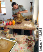 Гончарная мастерская. Гончар за работой. Болгария 2008. Редакционное фото, фотограф anery yesmurzayeva / Фотобанк Лори