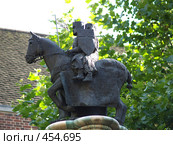 Два рыцаря на коне. Тампль, Лондон (2008 год). Стоковое фото, фотограф Юлия Бобровских / Фотобанк Лори