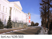 Ульяновск. Бульвар Новый Венец. Здание Сельскохозяйственной Академии (УГСХА) (2009 год). Редакционное фото, фотограф Анна Игонина / Фотобанк Лори