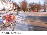 Необычная скамейка в парке. Ульяновск (2009 год). Стоковое фото, фотограф Анна Игонина / Фотобанк Лори