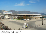Новороссийск, морской вокзал (2008 год). Стоковое фото, фотограф Дмитрий Натарин / Фотобанк Лори