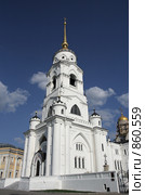 Успенский собор, Владимир, Золотое Кольцо. Россия (2009 год). Редакционное фото, фотограф Denis Kh. / Фотобанк Лори
