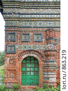 Ярославль. Церковь Николы Мокрого. Фрагмент декора (2008 год). Стоковое фото, фотограф Julia Nelson / Фотобанк Лори