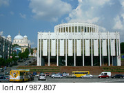 Здание Выставочного Центра на Европейской площади в Киеве (2007 год). Редакционное фото, фотограф Demyanyuk Kateryna / Фотобанк Лори