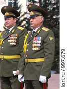 Генерал. 9 мая , чествование ветеранов ВОВ,  Площадь Советов, Улан-Удэ (2009 год). Редакционное фото, фотограф Александр Подшивалов / Фотобанк Лори