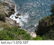 Небольшая морская бухта в солнечный день, вид сверху (2008 год). Стоковое фото, фотограф Pavel S. Popov / Фотобанк Лори