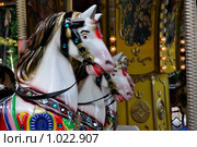 Детская карусель. Стоковое фото, фотограф Александр Гаврилов / Фотобанк Лори