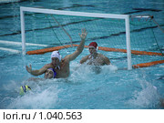 Голевой момент у ворот сборной команды Румынии (2009 год). Редакционное фото, фотограф Устинова Мария / Фотобанк Лори