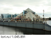 Казань.  КРК "Пирамида" (2009 год). Редакционное фото, фотограф Корчагина Полина / Фотобанк Лори