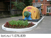Старый турбоагрегат на Василеостровской ТЭЦ-7 в Санкт-Петербурге (2009 год). Редакционное фото, фотограф Александр Секретарев / Фотобанк Лори