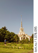 Сочи, здание морского порта (2009 год). Стоковое фото, фотограф Игорь Р / Фотобанк Лори