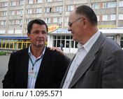Киноартисты Сергей Амосов и Иван Клименко. Шукшинский кинофестиваль (2009 год). Редакционное фото, фотограф Free Wind / Фотобанк Лори