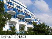 Отель Приморский парк в Ялте (2009 год). Редакционное фото, фотограф Донцов Евгений Викторович / Фотобанк Лори