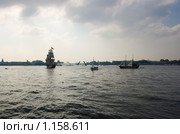 Парусники на Неве. Санкт-Петербург (2007 год). Стоковое фото, фотограф Пётр Соболев / Фотобанк Лори