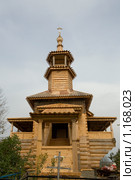 Реставрация деревянной церкви в г. Боровске Калужской области (2009 год). Стоковое фото, фотограф Владимир Чинин / Фотобанк Лори