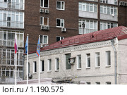 Архитектура - новое и старое. Москва, улица Заморенова (2009 год). Редакционное фото, фотограф Ярослав Каминский / Фотобанк Лори