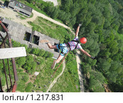 Прыжки с верёвкой (2007 год). Редакционное фото, фотограф Ксения Бояринова / Фотобанк Лори
