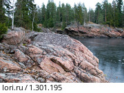 Финляндия. Иматра. Гранитные валуны по берегам замерзшей Вуоксы (2009 год). Стоковое фото, фотограф Румянцева Наталия / Фотобанк Лори