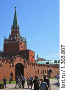 Люди в Александровском саду (2009 год). Редакционное фото, фотограф Алёшина Оксана / Фотобанк Лори