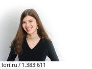 Портрет девушки с темными длинными волосами. Стоковое фото, фотограф Ольга С. / Фотобанк Лори
