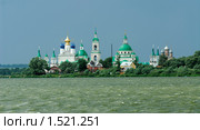 Россия. Золотое кольцо. Город Ростов Великий. Спасо-Яковлев Дмитриевский монастырь. Вид с озера Неро (2007 год). Стоковое фото, фотограф Дмитрий Заморин / Фотобанк Лори