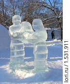 Ледяные скульптуры в Снежном городке. Парк Сокольники, Москва (2010 год). Редакционное фото, фотограф lana1501 / Фотобанк Лори