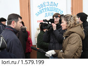 Алексей Полещиков дает интервью телеканалу (2010 год). Редакционное фото, фотограф Михаил Смыслов / Фотобанк Лори