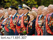 Сочинцы - ветераны Великой Отечественной войны. 9 мая 2010 года. Редакционное фото, фотограф Анна Мартынова / Фотобанк Лори