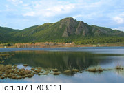 Вид на Пашеное озеро и пик Пионеров. Каркаралинск. Казахстан (2010 год). Стоковое фото, фотограф Вера Тропынина / Фотобанк Лори