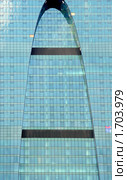 Фрагмент комплекса «Imperia Tower». Деловой центр "Москва-Сити" (2010 год). Редакционное фото, фотограф E. O. / Фотобанк Лори