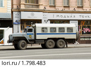 ОМОН на Модной точке около Триумфальной площади, Москва, Россия (2010 год). Редакционное фото, фотограф Николай Винокуров / Фотобанк Лори