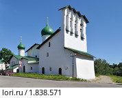 Церковь Богоявления в Бродах с Запсковья (2010 год). Редакционное фото, фотограф Виктор Карасев / Фотобанк Лори