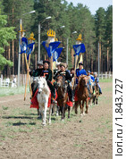 Парад участников (2010 год). Редакционное фото, фотограф Александр Подшивалов / Фотобанк Лори