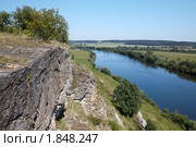 Скалистые берега р.Сылвы. Стоковое фото, фотограф Павел Спирин / Фотобанк Лори