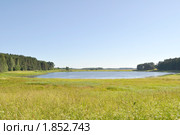 Озеро Маленец в Михайловском (2010 год). Редакционное фото, фотограф Виктор Карасев / Фотобанк Лори