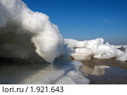 Замерзшее Черное море в Одессе. Стоковое фото, фотограф Некрасов Андрей / Фотобанк Лори