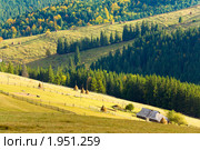 Осень в горной деревне. Стоковое фото, фотограф Юрий Брыкайло / Фотобанк Лори