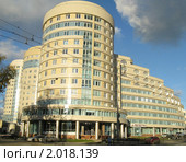 Элитный дом в Екатеринбурге (2010 год). Редакционное фото, фотограф Людмила Банникова / Фотобанк Лори