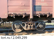Буксовая подвеска колес грузового вагона (2010 год). Редакционное фото, фотограф Анатолий Матвейчук / Фотобанк Лори
