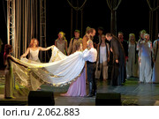 Сцена из спектакля "Юнона и Авось" (2010 год). Редакционное фото, фотограф Ольга К. / Фотобанк Лори