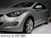 Премьера нового Hyundai Elantra. Детальный взгляд на машину. (2010 год). Редакционное фото, фотограф Роман Коротков / Фотобанк Лори
