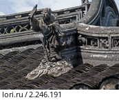 Китайский божок на крыше традиционного китайского дома (2008 год). Стоковое фото, фотограф Дмитрий Фиронов / Фотобанк Лори