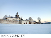 Кирилло-Белозерский монастырь (1397), вид с Сиверского озера (2008 год). Редакционное фото, фотограф Охотникова Екатерина *Фототуристы* / Фотобанк Лори