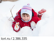 Девочка в снегу. Стоковое фото, фотограф Руслан Керимов / Фотобанк Лори